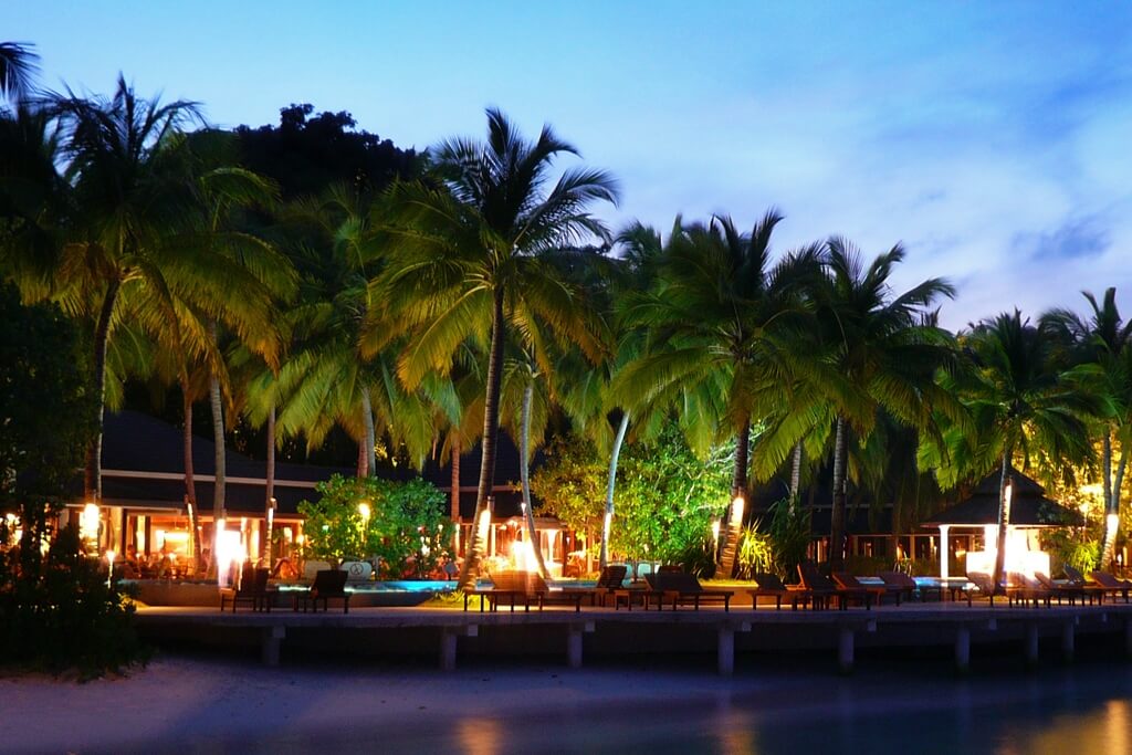 Royal Island Resort And Spa Maldives Header